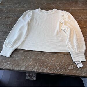Chic Cream Crew Neck Sweater